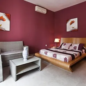 ** Hotel Atalaya Spain